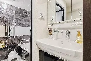 Bon Condominium Umeda Osaka 4*,